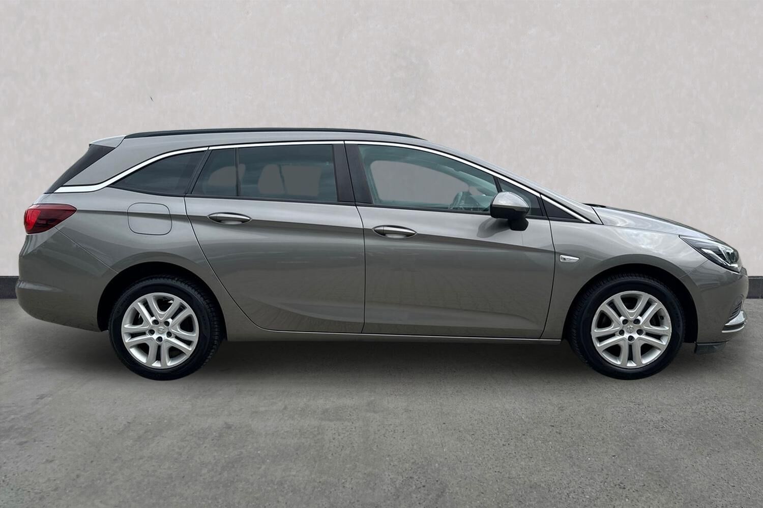Billede af Opel Astra Sports Tourer 1,0 Turbo Enjoy Start/Stop Easytronic 105HK Stc Aut.