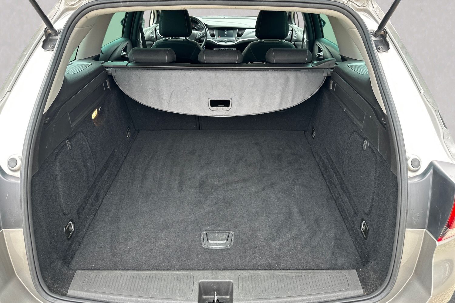 Billede af Opel Astra Sports Tourer 1,0 Turbo Enjoy Start/Stop Easytronic 105HK Stc Aut.