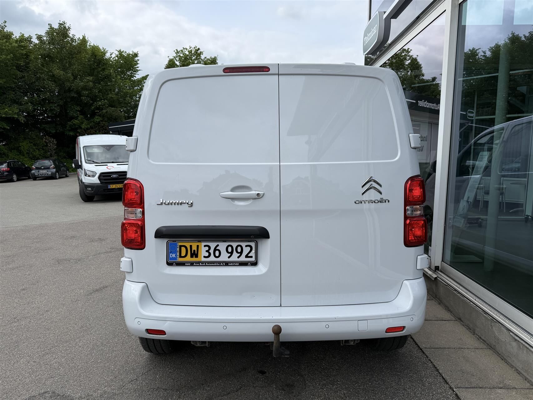 Billede af Citroën Jumpy L2 2,0 Blue HDi Masterline EAT8 145HK Van 8g Aut.