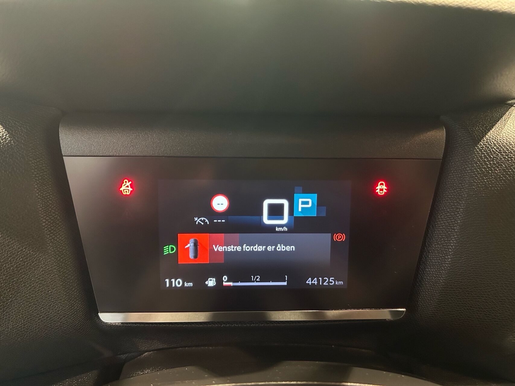 Billede af Citroën C4 1,2 PureTech Iconic EAT8 130HK 5d 8g Aut.