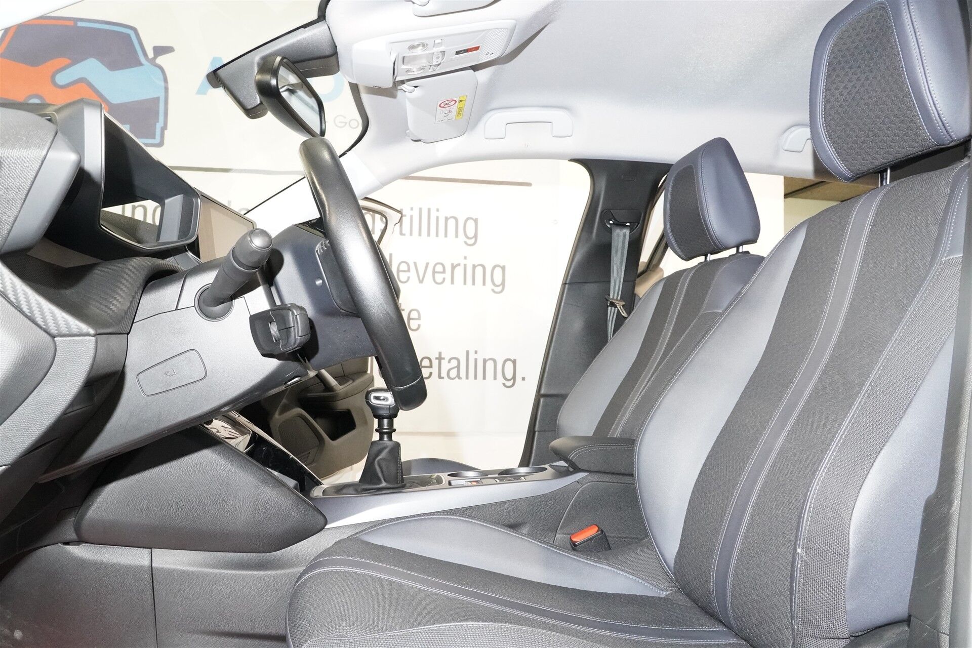 Billede af Peugeot 2008 1,2 PureTech Allure 130HK 5d