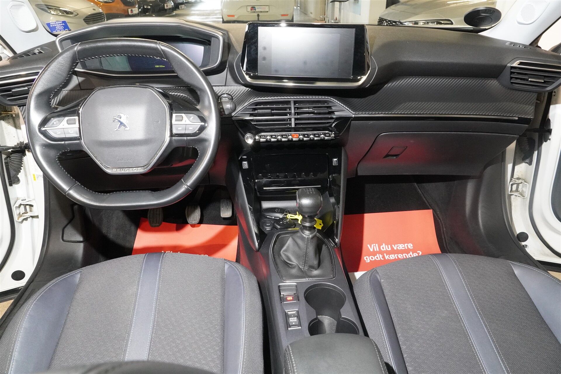 Billede af Peugeot 2008 1,2 PureTech Allure 130HK 5d