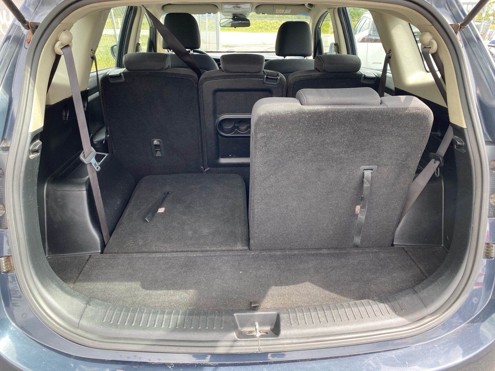 Billede af Kia Carens 7 pers. 1,7 CRDI Style 115HK 6g