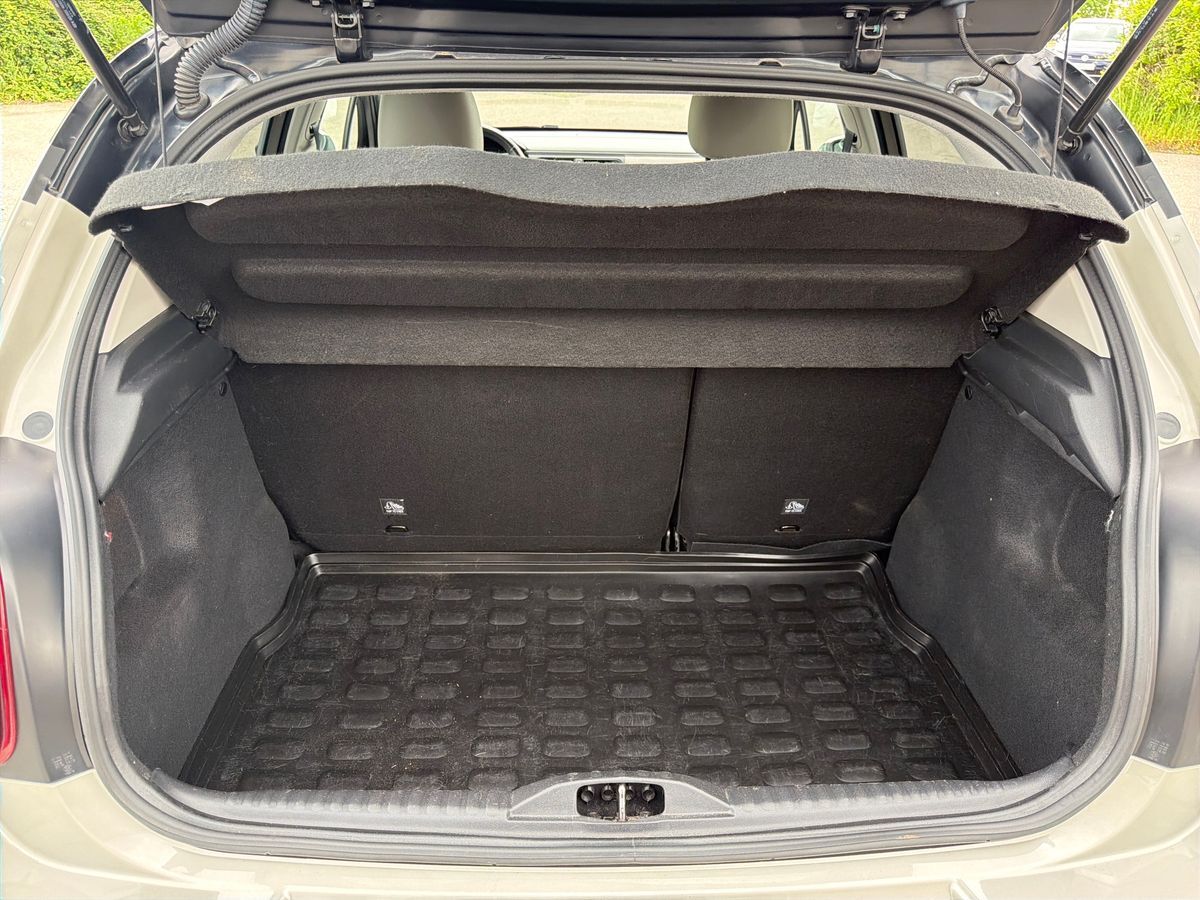 Billede af Citroën C3 1,2 PureTech Shine Sport 83HK 5d