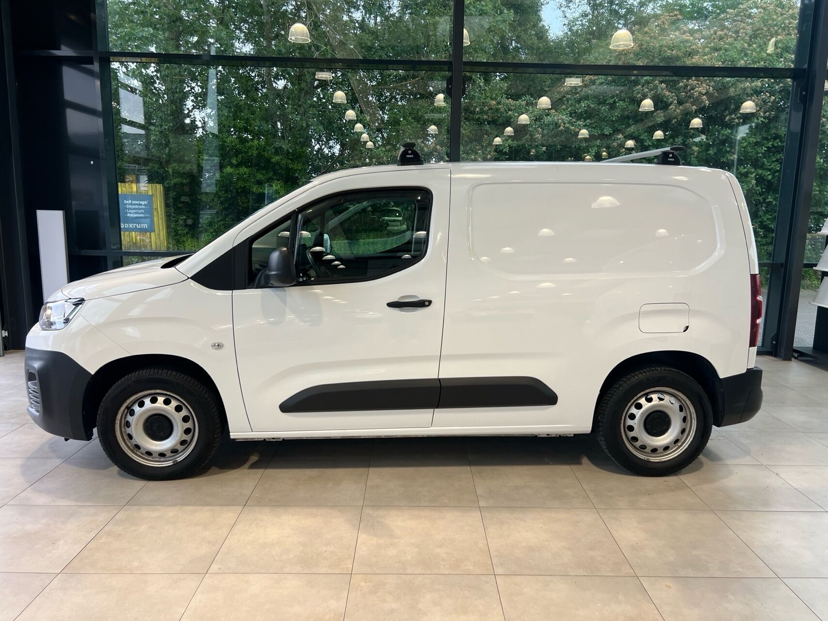 Billede af Citroën Berlingo L1 1,5 Blue HDi Proffline EAT8 start/stop 130HK Van 8g Aut.