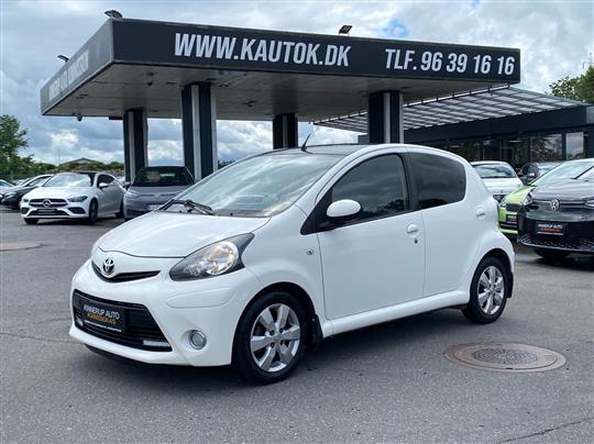 Toyota Aygo 1,0 VVT-I Red&Black 68HK 5d