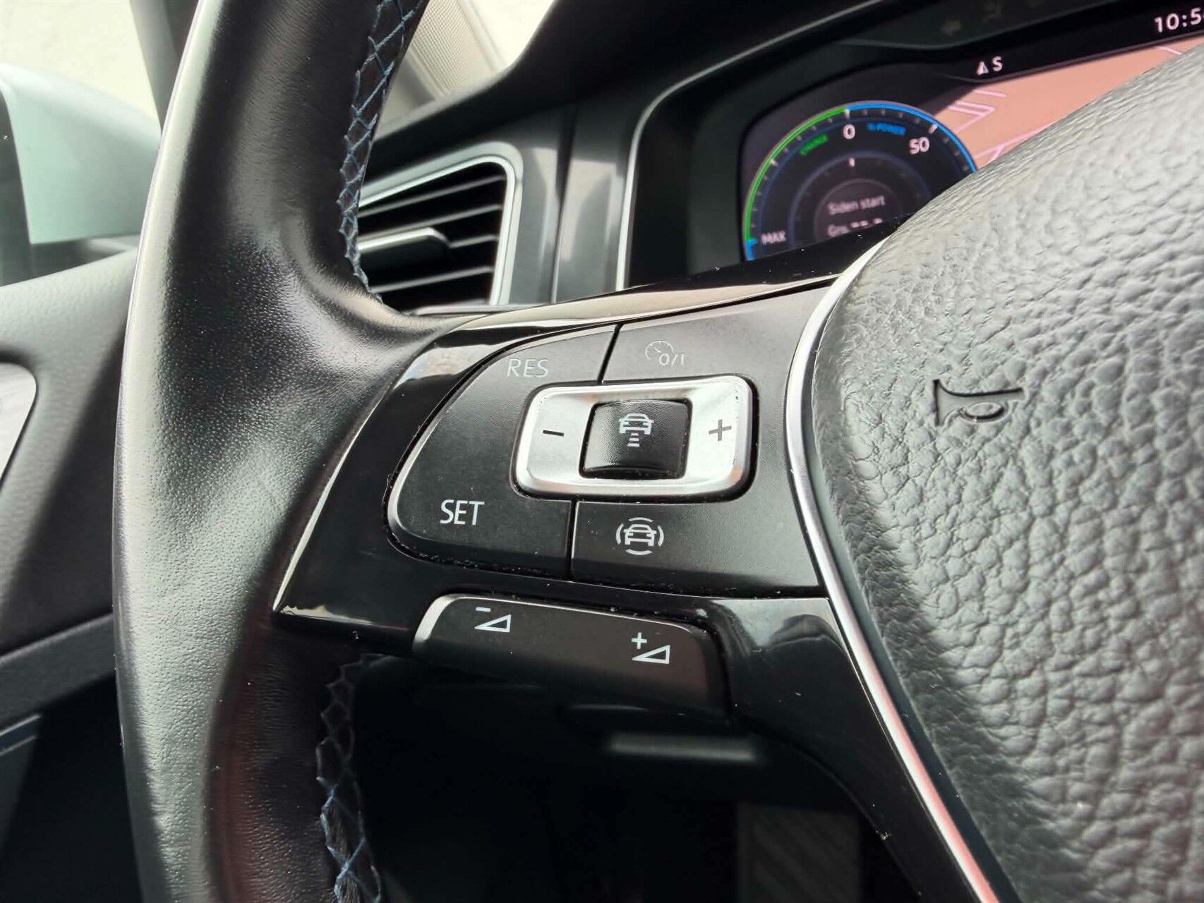 Billede af VW Golf EL 136HK 5d Aut.