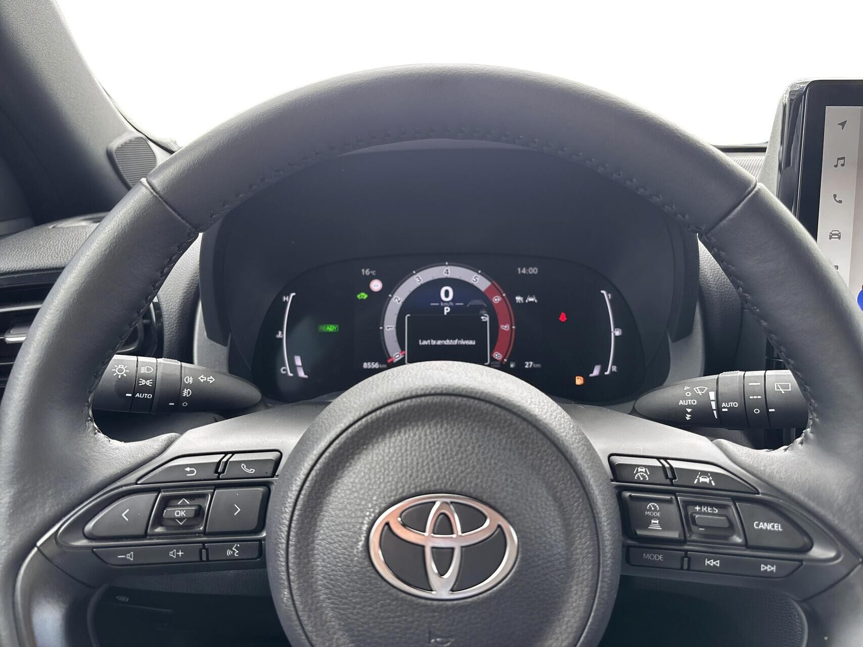 Billede af Toyota Yaris Cross 1,5 Hybrid Style Comfort 116HK 5d Trinl. Gear