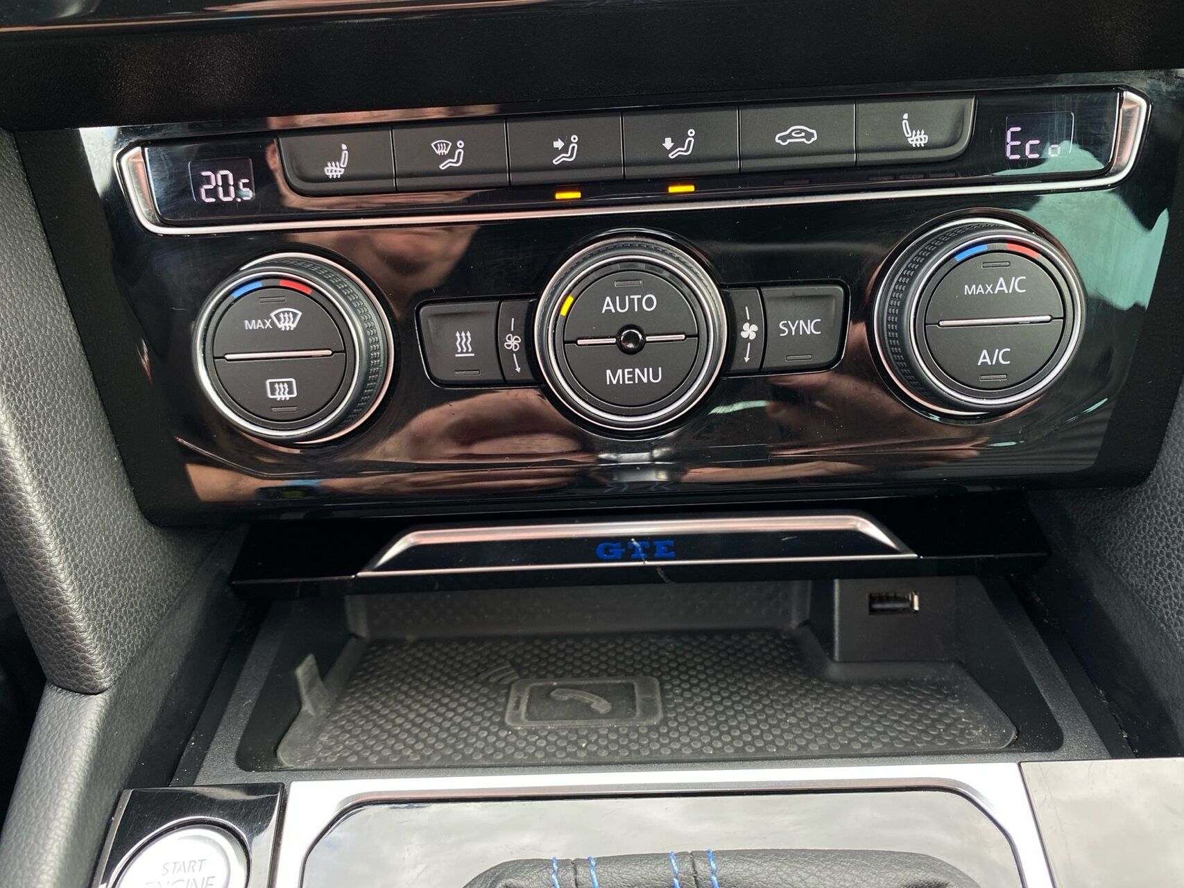 Billede af VW Passat Variant 1,4 TSI  Plugin-hybrid GTE DSG 218HK Stc 6g Aut.