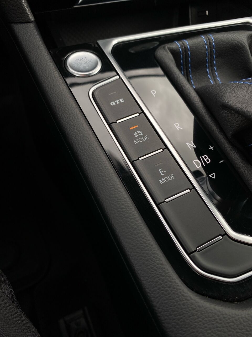 Billede af VW Passat Variant 1,4 TSI  Plugin-hybrid GTE DSG 218HK Stc 6g Aut.
