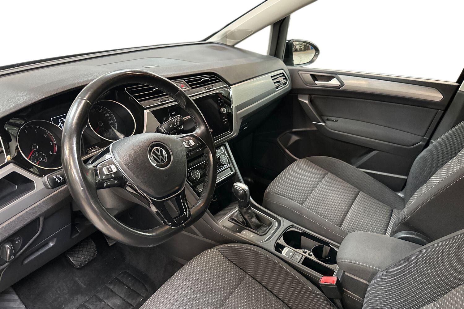 Billede af VW Touran 1,5 TSI EVO ACT Comfortline Family DSG 150HK 7g Aut.