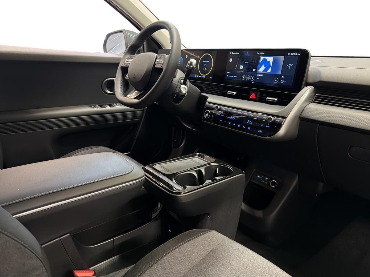 Billede af Hyundai Ioniq 5 Electric 84 kWh Essential 229HK 5d Aut.