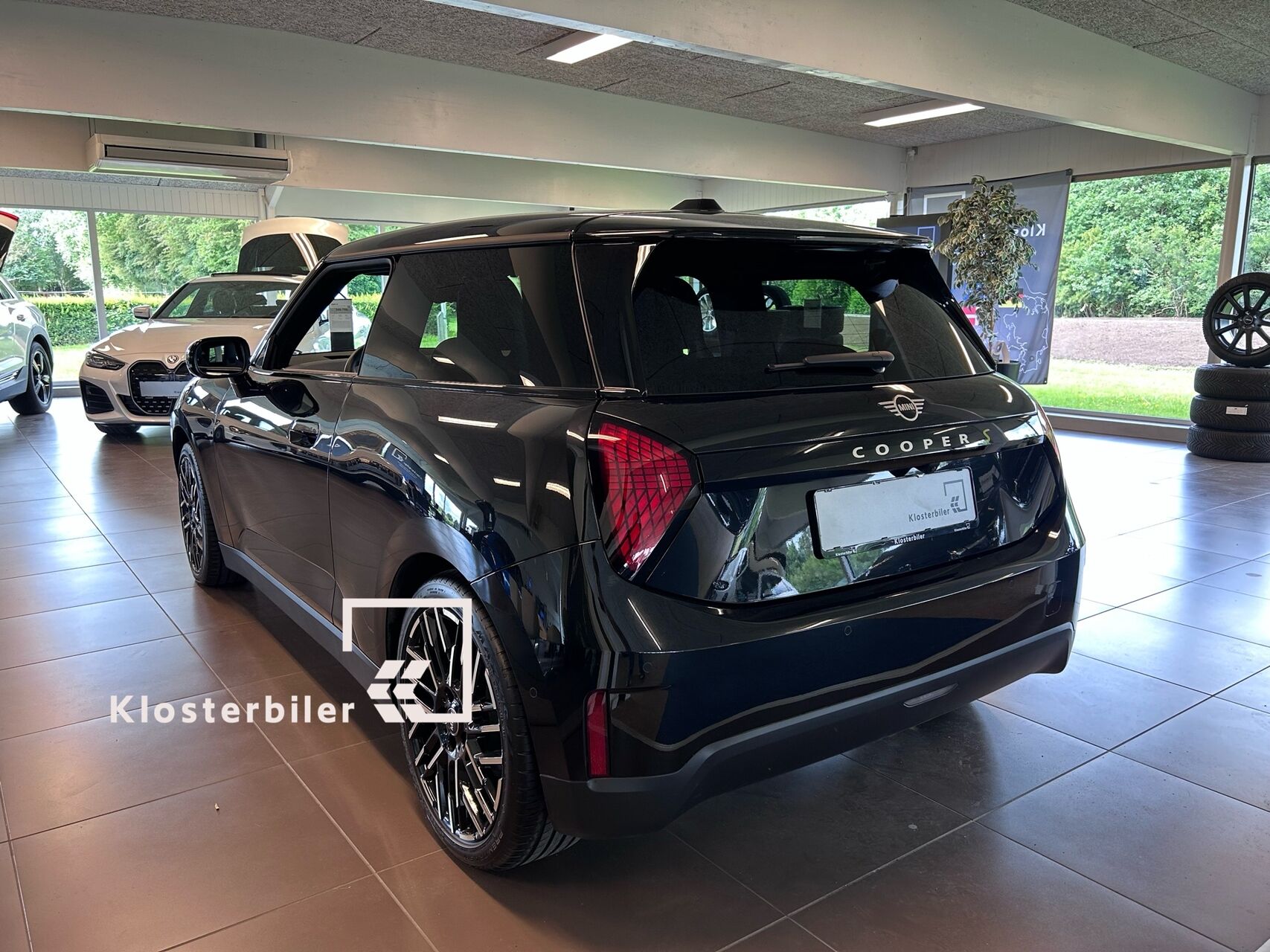 Billede af Mini Cooper SE EL Favoured Trim Option Level XL 218HK 3d Aut.