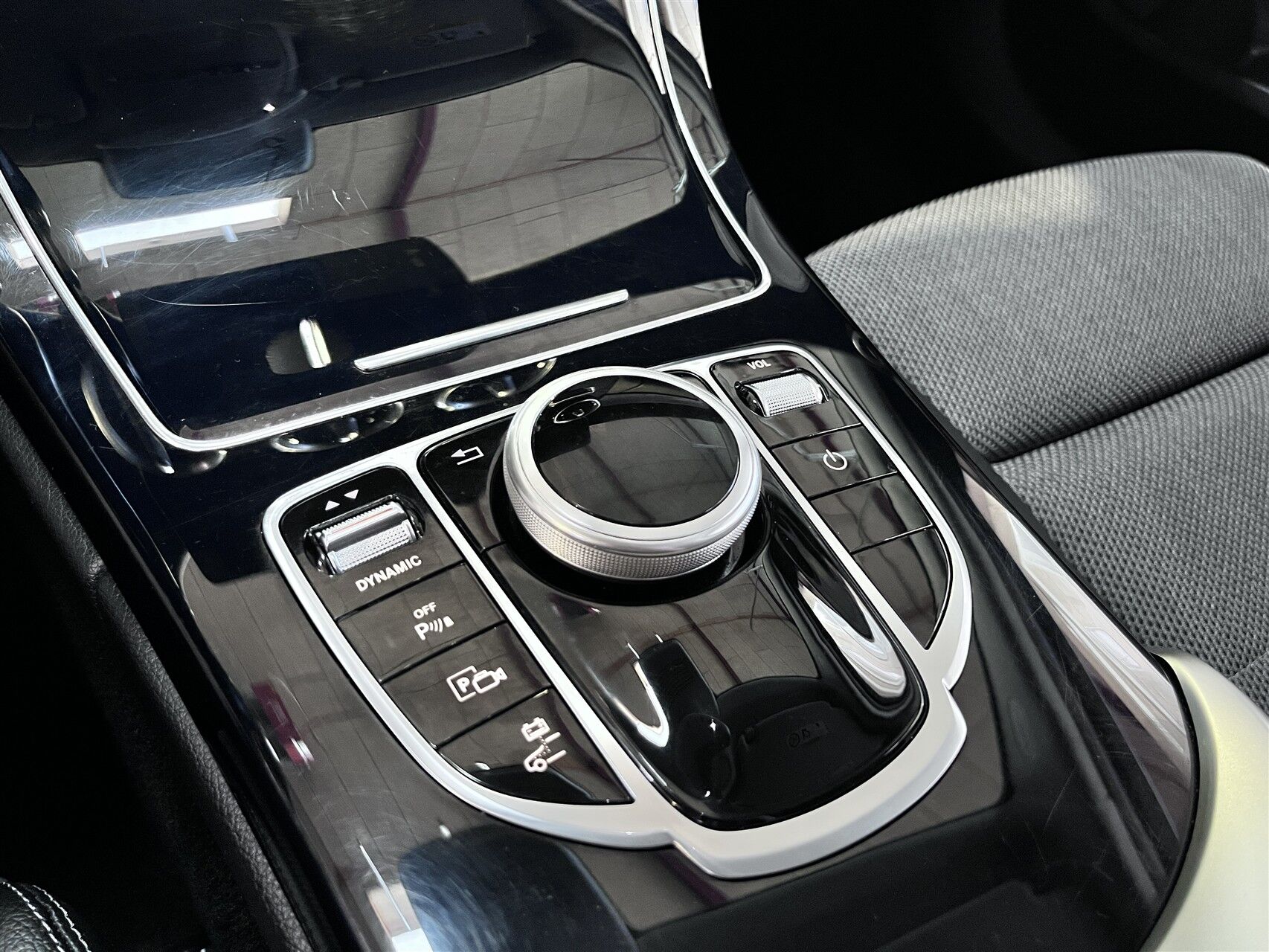Billede af Mercedes-Benz C300 de T 2,0 CDI  Plugin-hybrid Avantgarde 9G-Tronic 306HK Stc Aut.