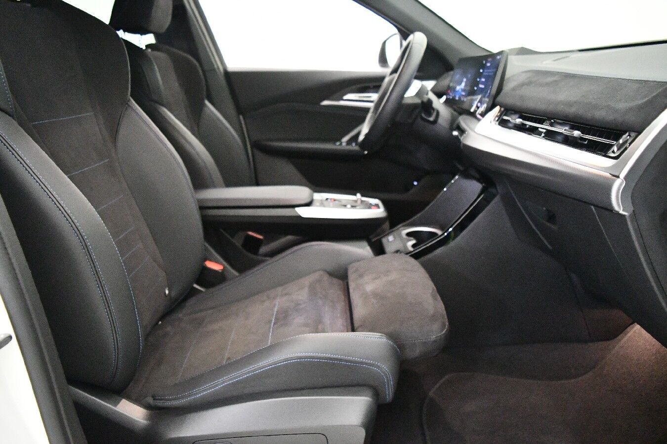 Billede af BMW iX2 eDrive20 Fully Charged 204HK 5d Aut.