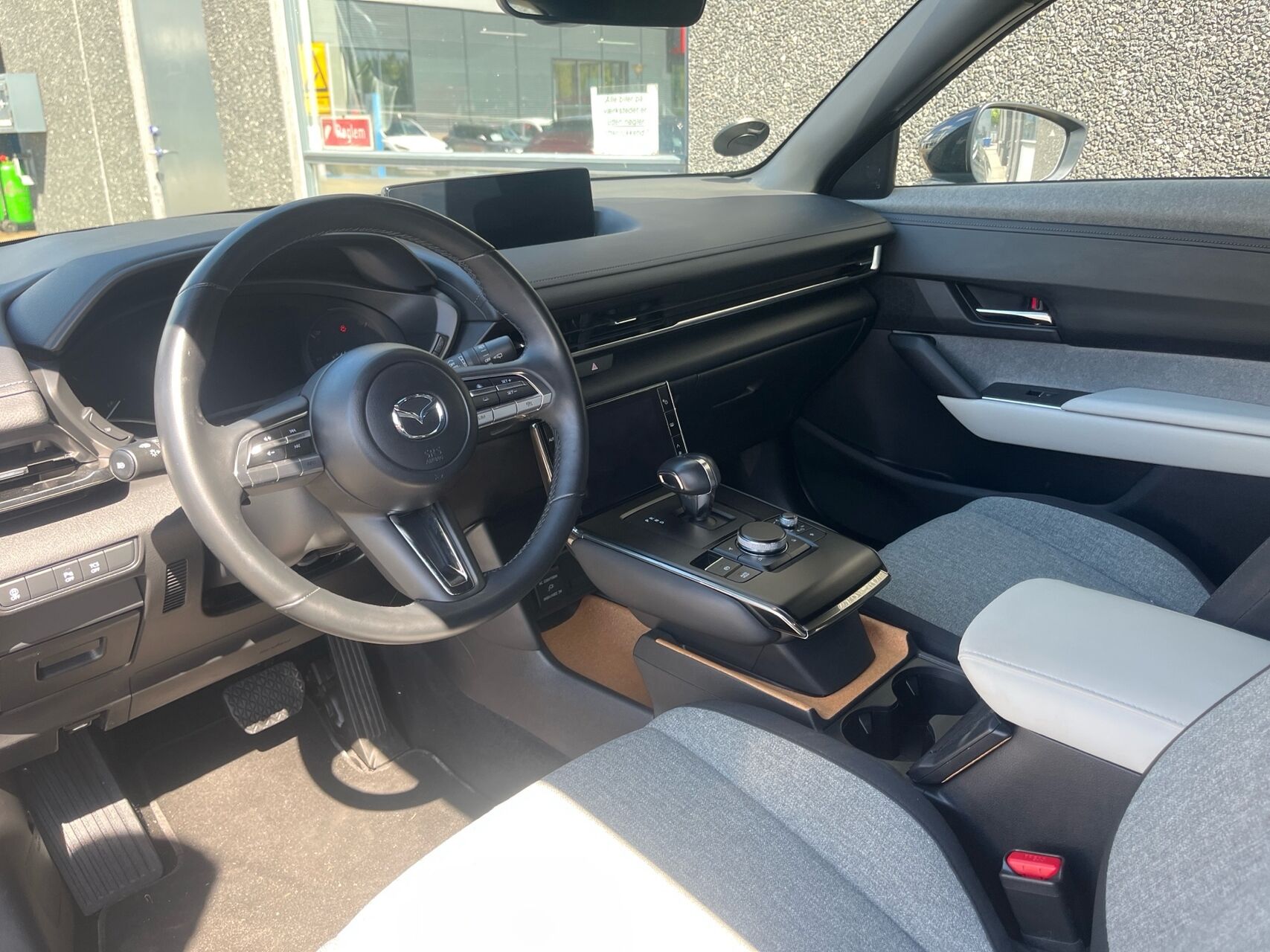 Billede af Mazda MX-30 e-Skyactiv Exclusive-Line 145HK 5d Aut.
