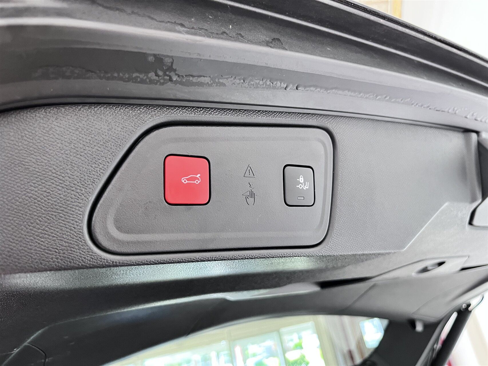Billede af Peugeot 3008 1,6 PureTech  Plugin-hybrid Allure Pack EAT8 225HK 5d 8g Aut.