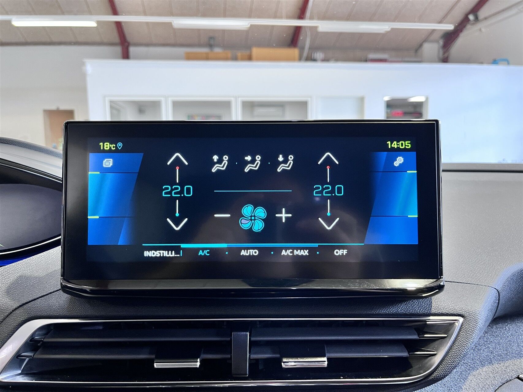 Billede af Peugeot 3008 1,6 PureTech  Plugin-hybrid Allure Pack EAT8 225HK 5d 8g Aut.