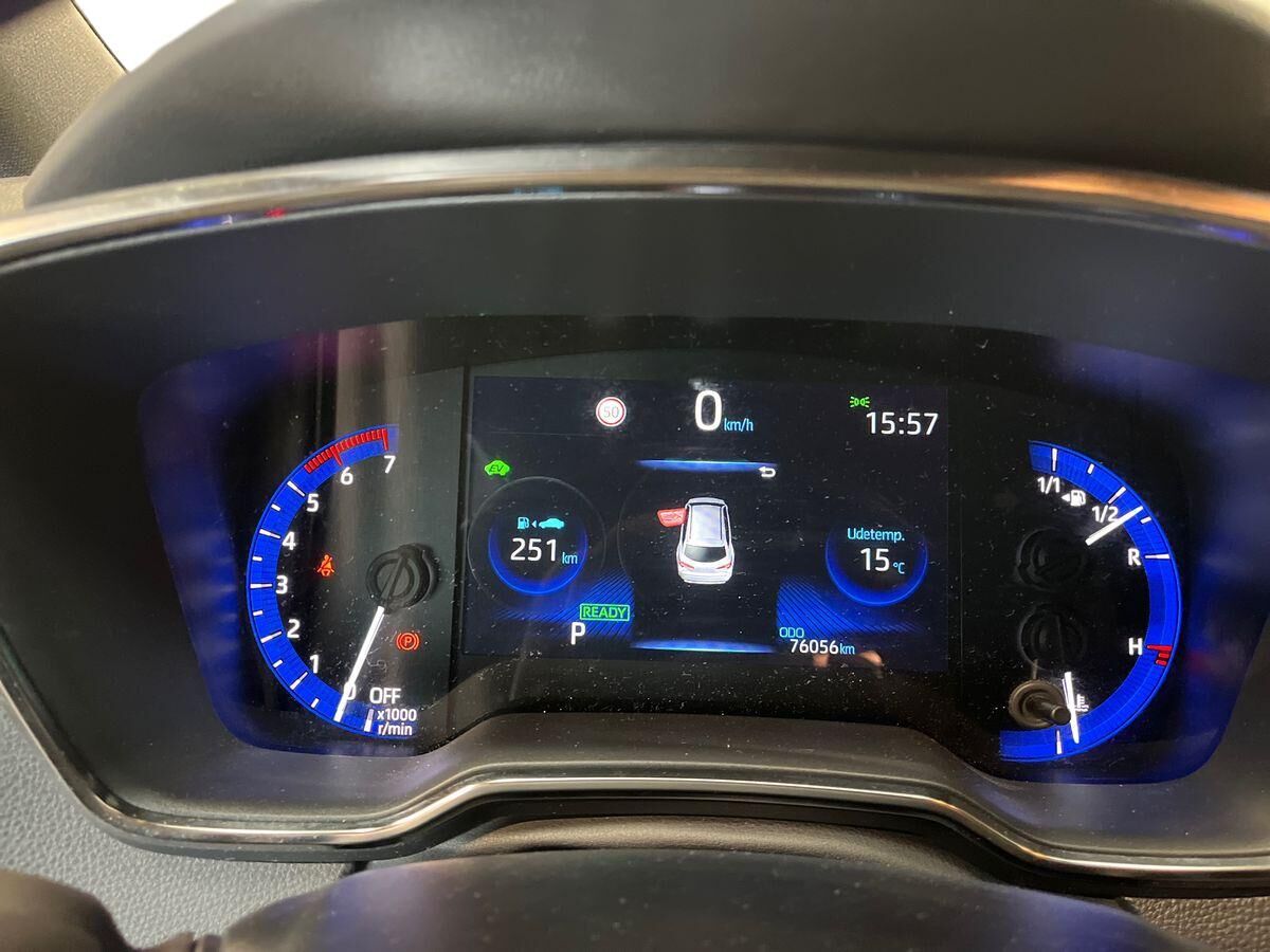 Billede af Toyota Corolla Touring Sports 1,8 Hybrid Active Premium E-CVT 122HK Stc Trinl. Gear