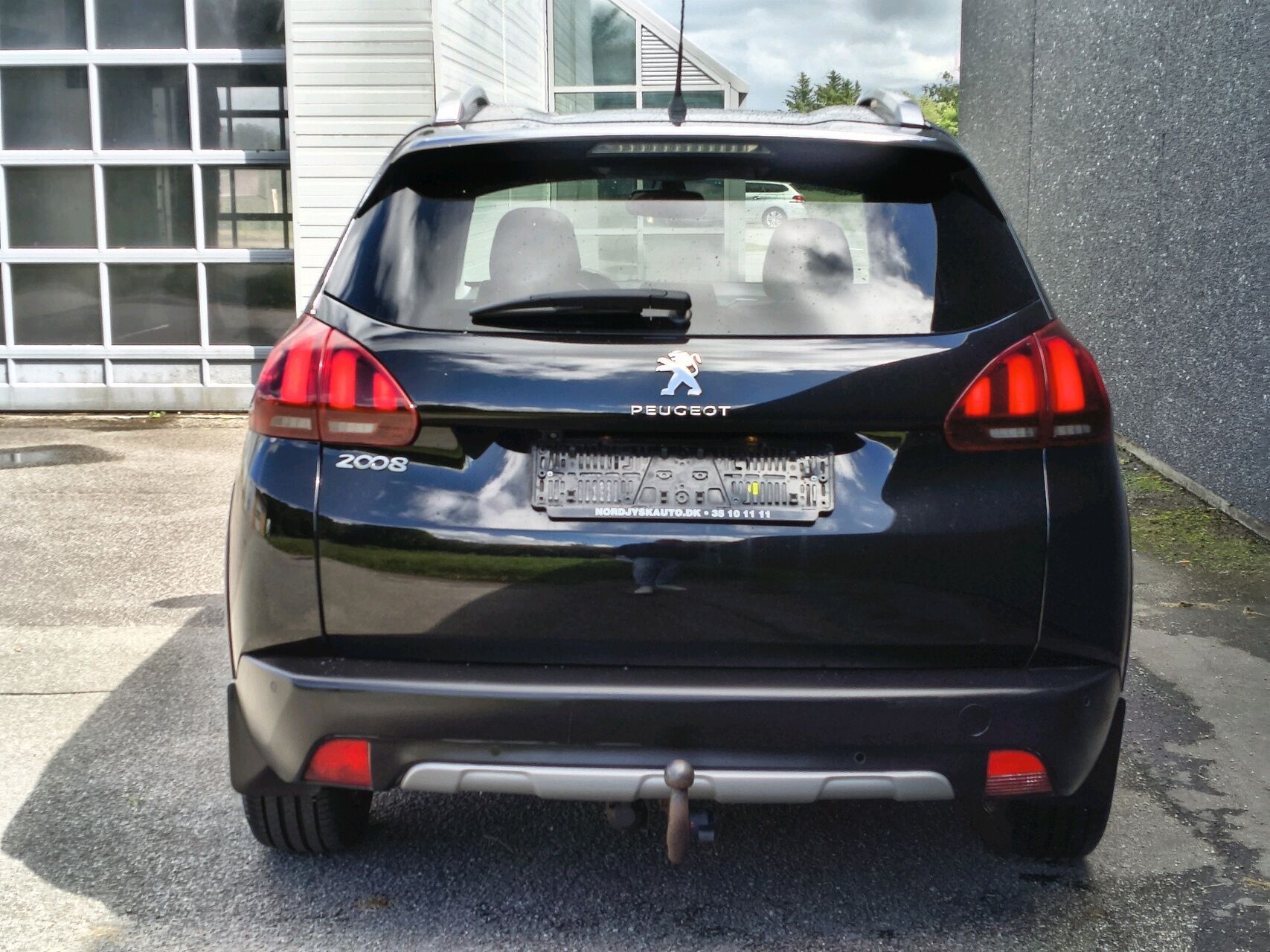 Billede af Peugeot 2008 1,2 PureTech Selection Sky 130HK 5d 6g