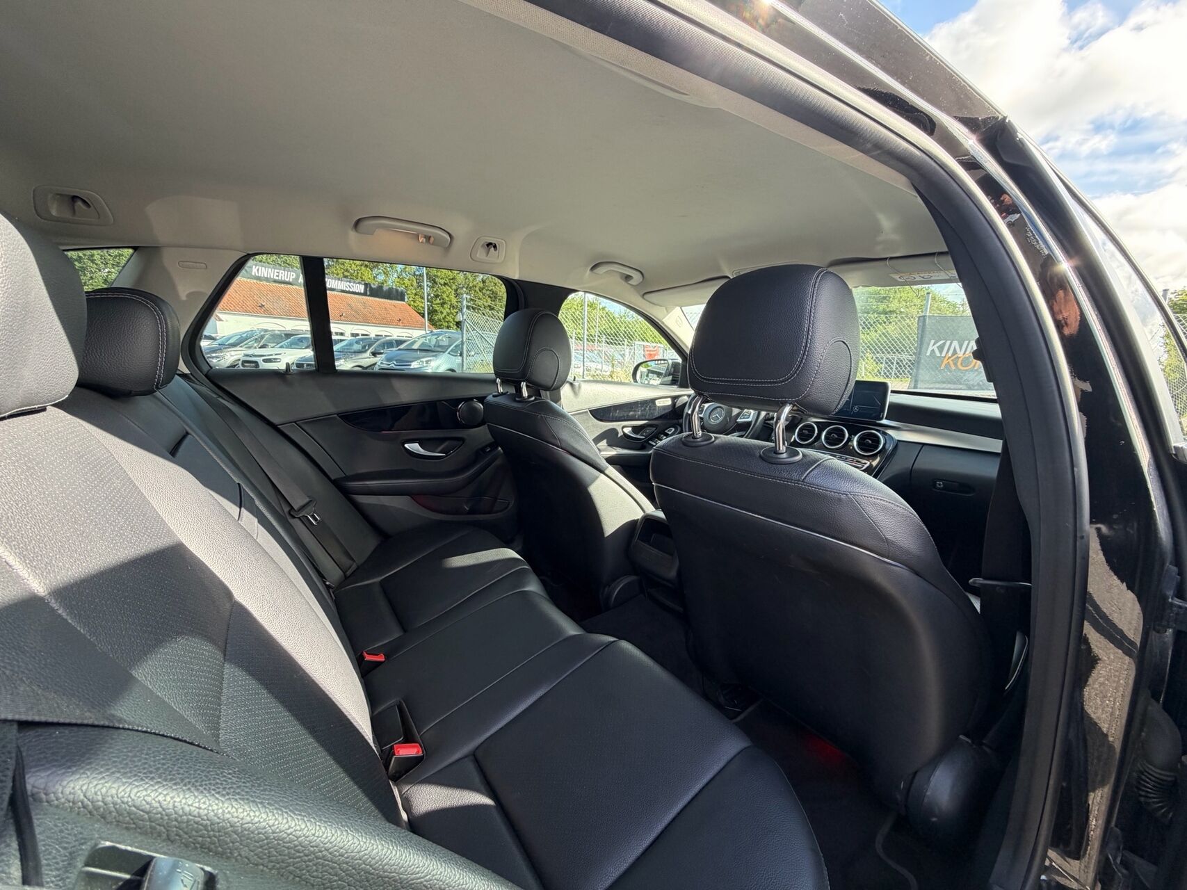 Billede af Mercedes-Benz C220 d T 2,1 Bluetec Business 7G-Tronic Plus 170HK Stc Aut.