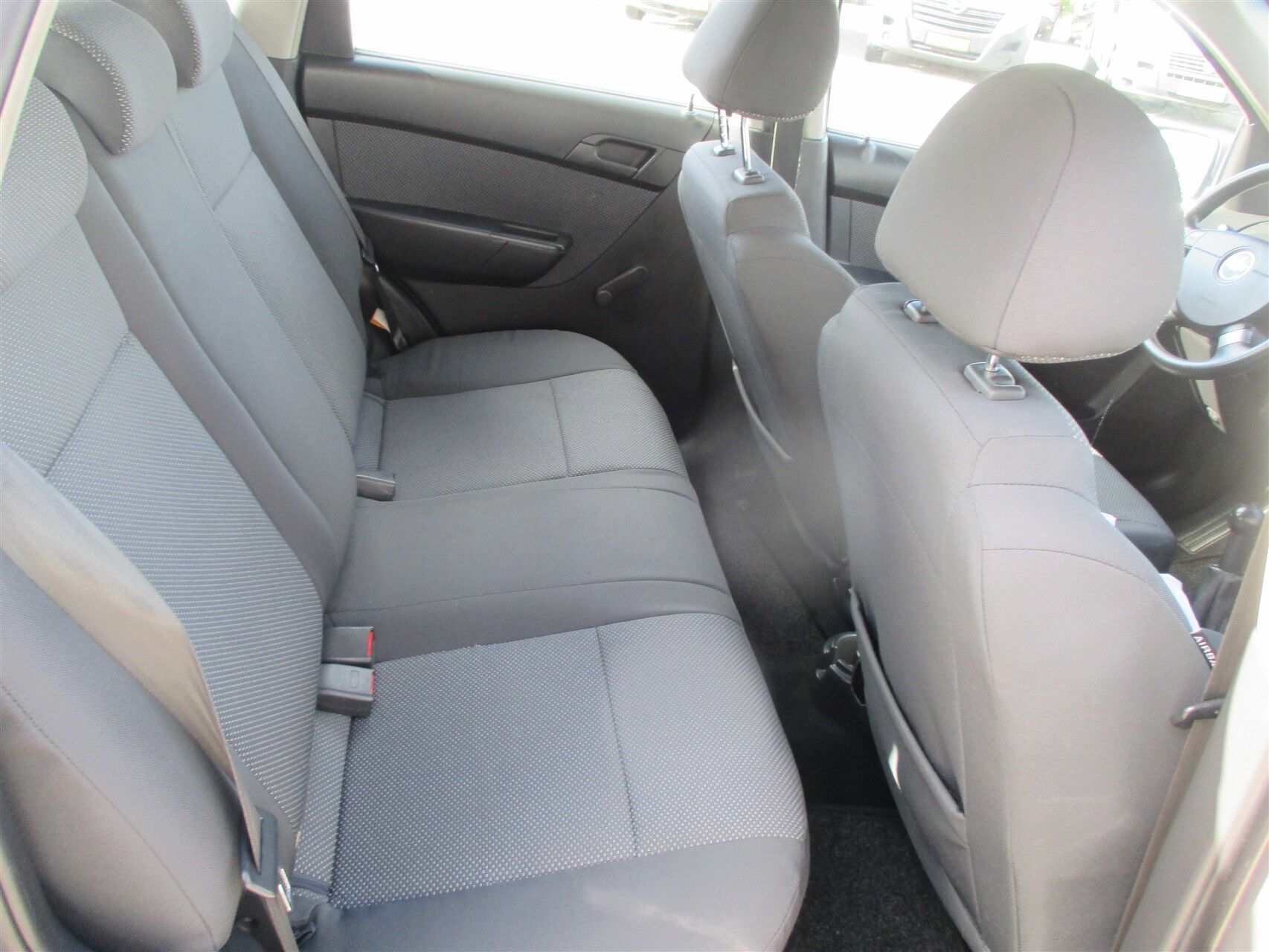 Billede af Chevrolet Aveo 1,2 16V LS A/C 84HK 5d