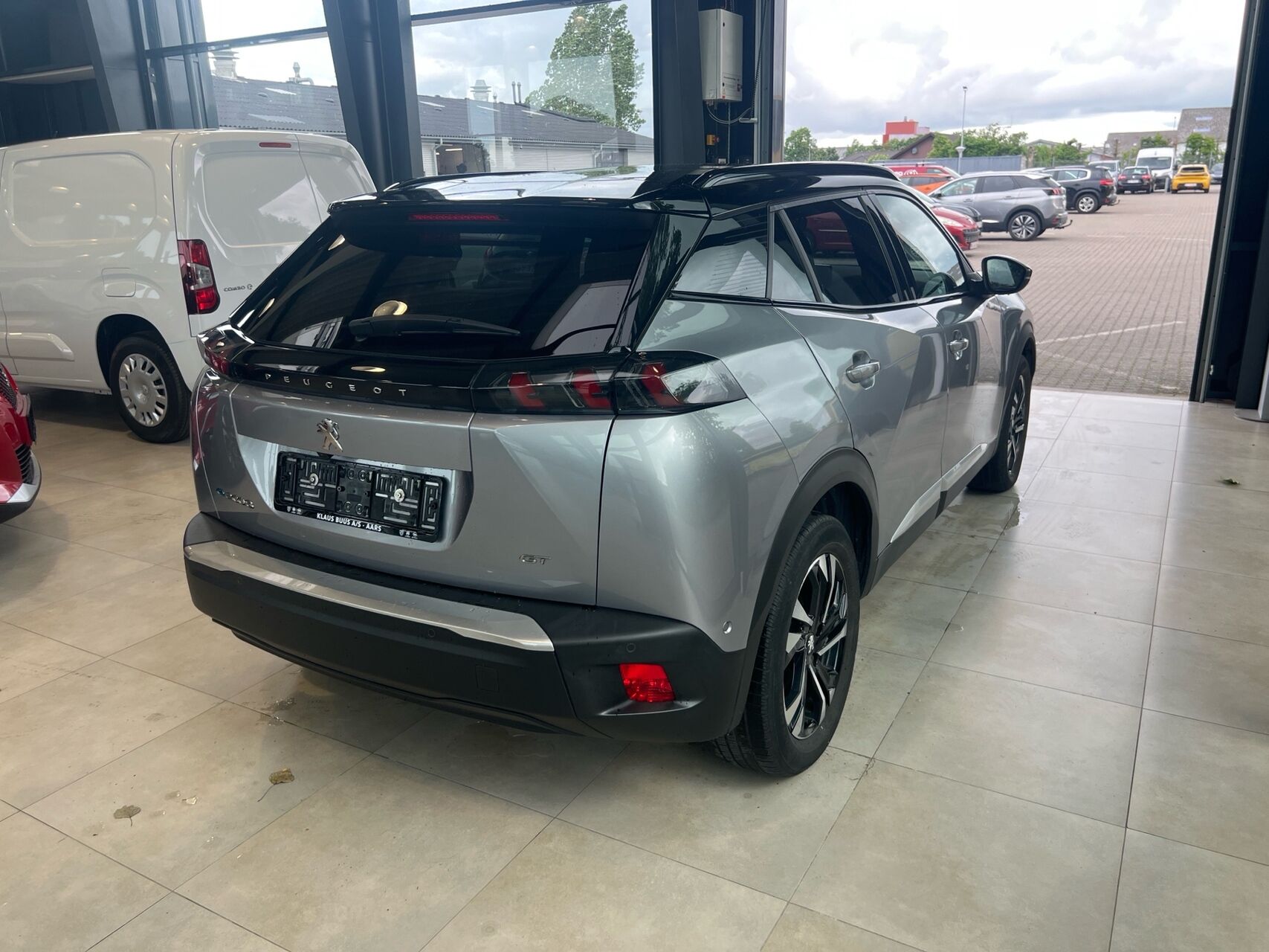 Billede af Peugeot e-2008 EL GT 136HK 5d Aut.