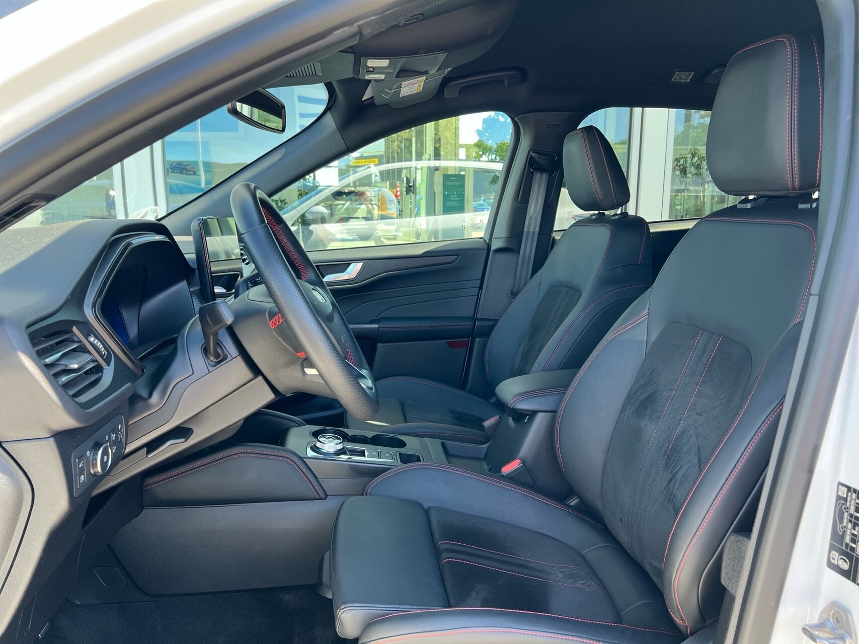 Billede af Ford Kuga 2,5 Plugin-hybrid ST-Line X CVT 243HK 5d Aut.