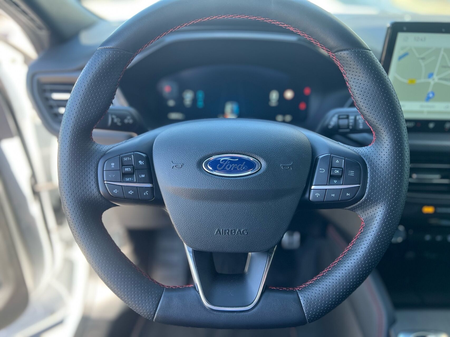Billede af Ford Kuga 2,5 Plugin-hybrid ST-Line X CVT 243HK 5d Aut.