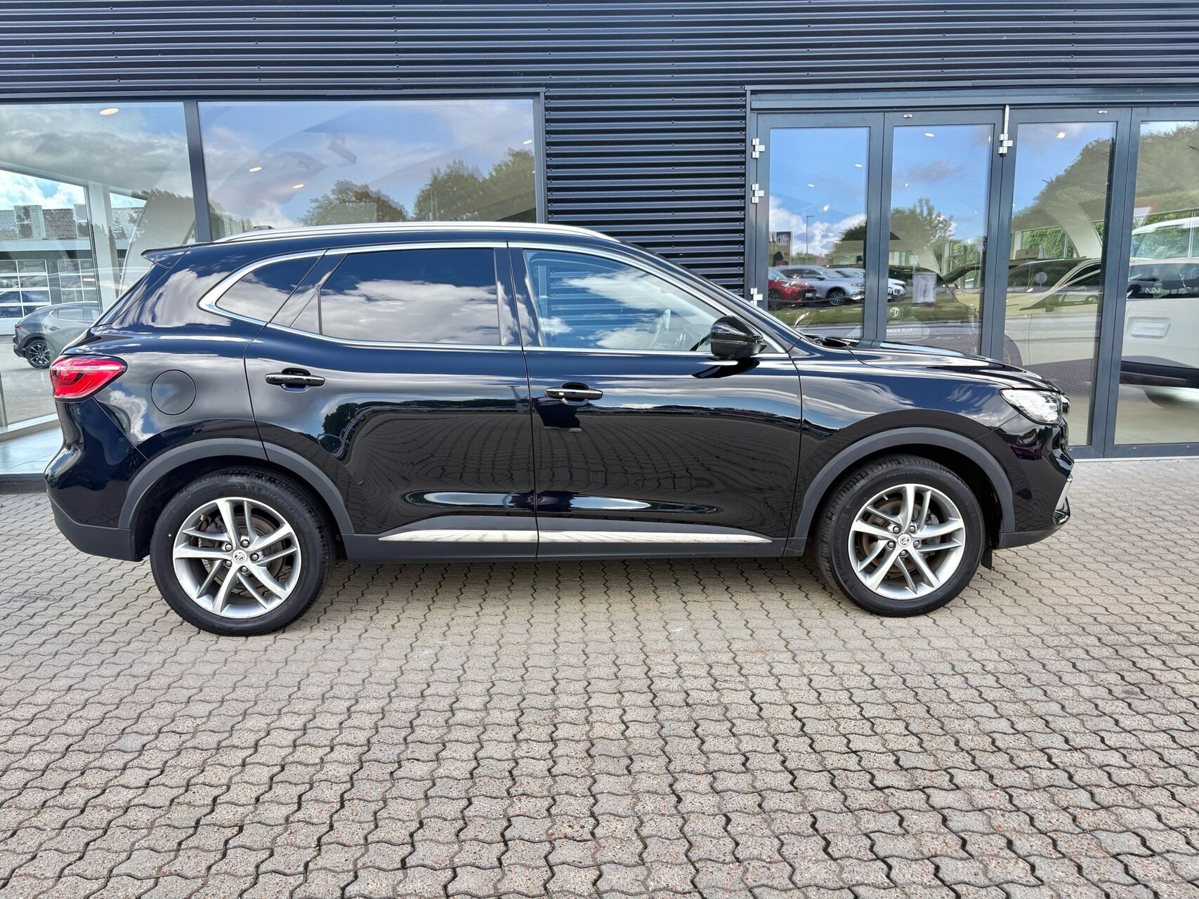 Billede af MG EHS 1,5 T GDI  Plugin-hybrid Luxury 258HK 5d 10g Aut.
