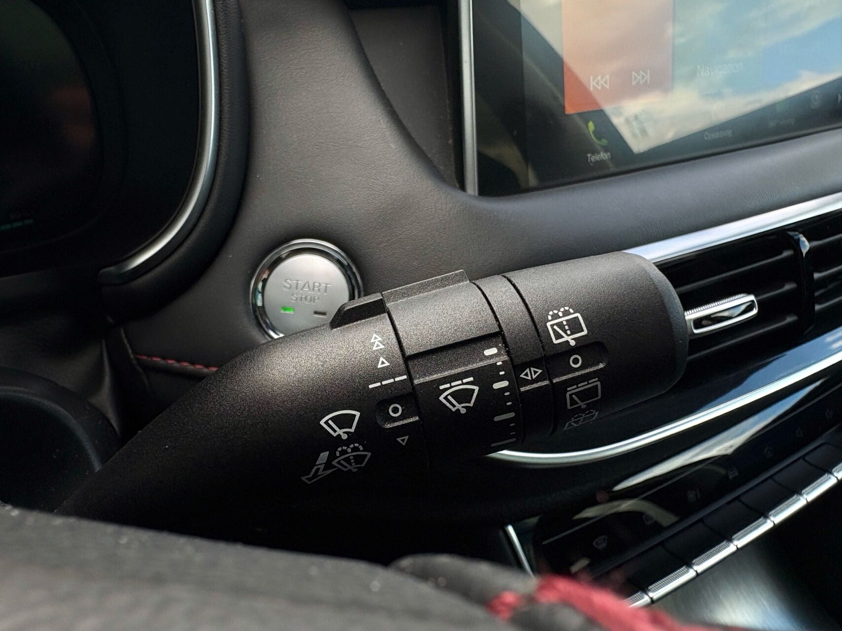 Billede af MG EHS 1,5 T GDI  Plugin-hybrid Luxury 258HK 5d 10g Aut.