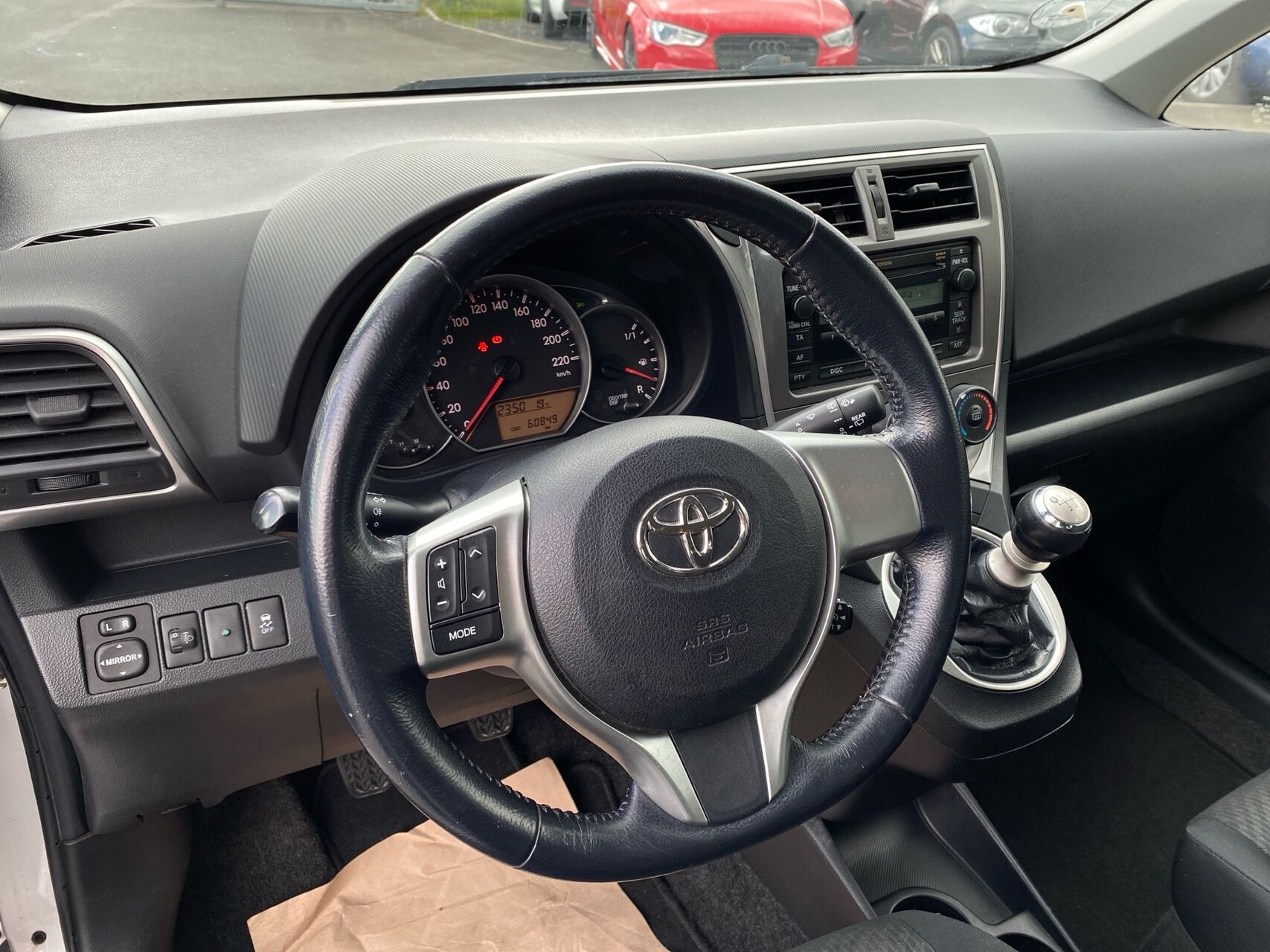 Billede af Toyota Verso S 1,3 VVT-I T2 100HK 6g