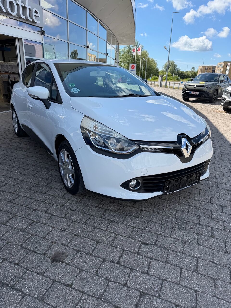 Billede af Renault Clio 1,2 16V Expression 75HK 5d