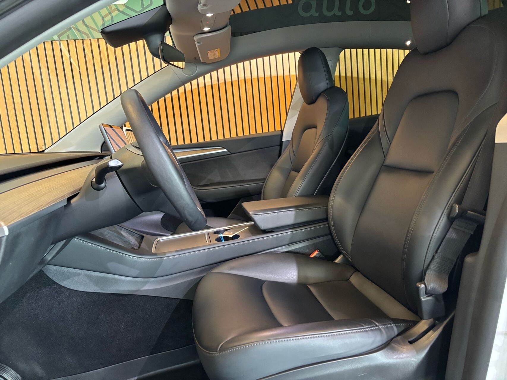 Billede af Tesla Model Y EL Long Range AWD 514HK 5d Aut.