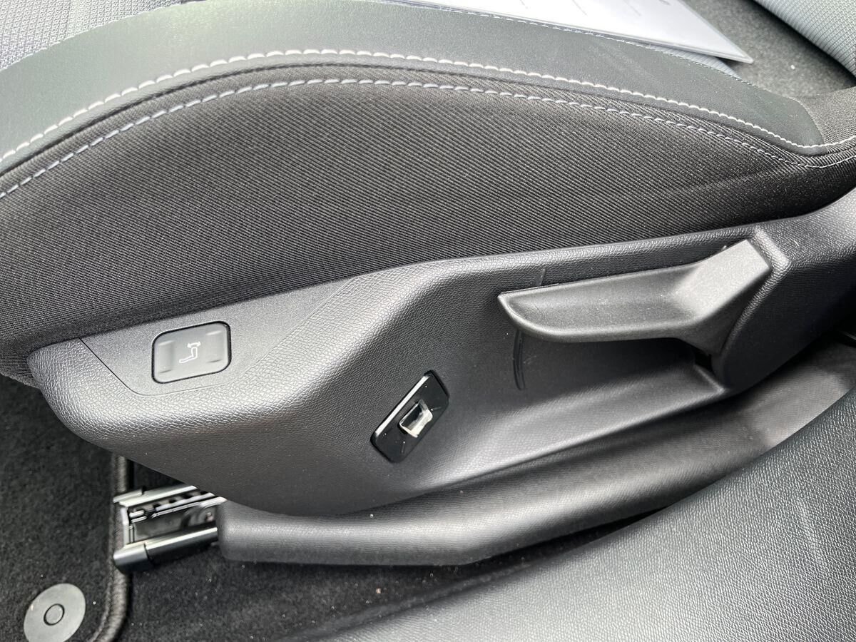 Billede af Opel Grandland EL GS Sky 213HK 5d Aut.