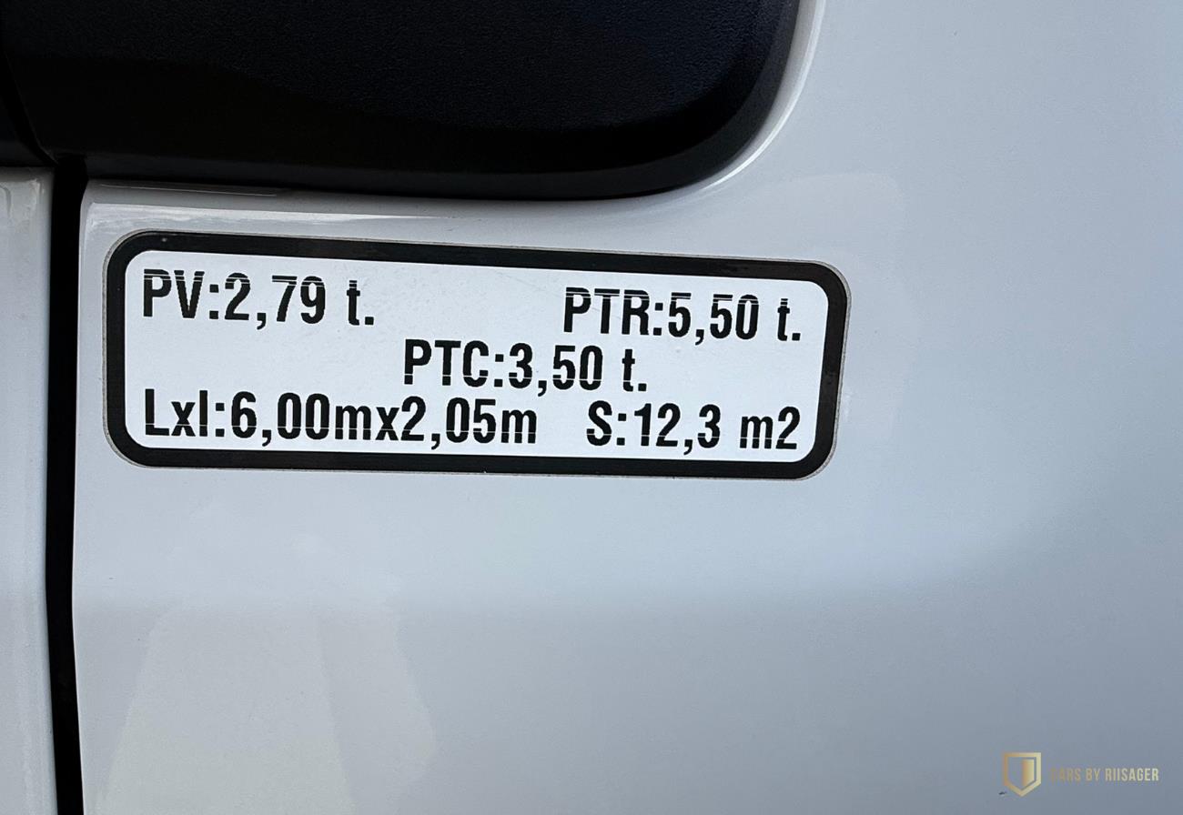 Billede af Citroën e-Jumper 35H L3H2 EL Masterline 270HK Van Aut.