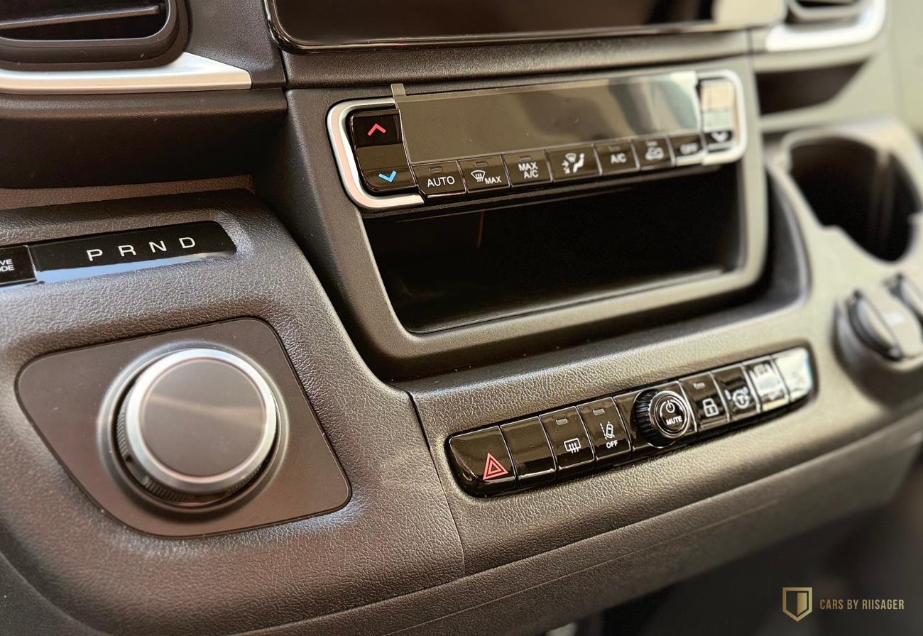 Billede af Citroën e-Jumper 35H L3H2 EL Masterline 270HK Van Aut.