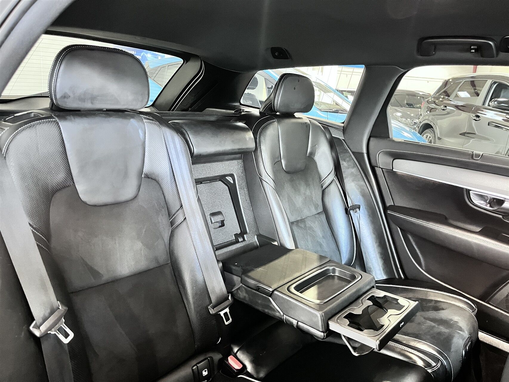 Billede af Volvo V90 2,0 D4 R-design 190HK Stc 8g Aut.