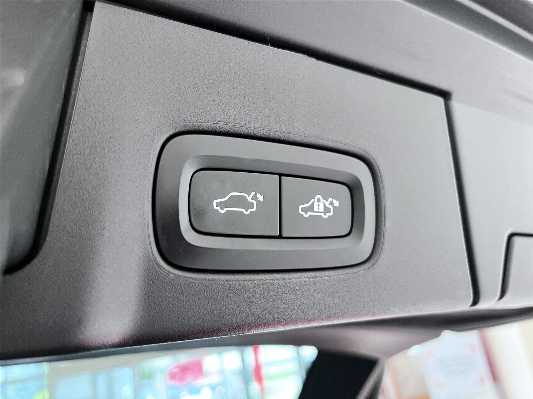 Billede af Volvo V90 2,0 D4 R-design 190HK Stc 8g Aut.