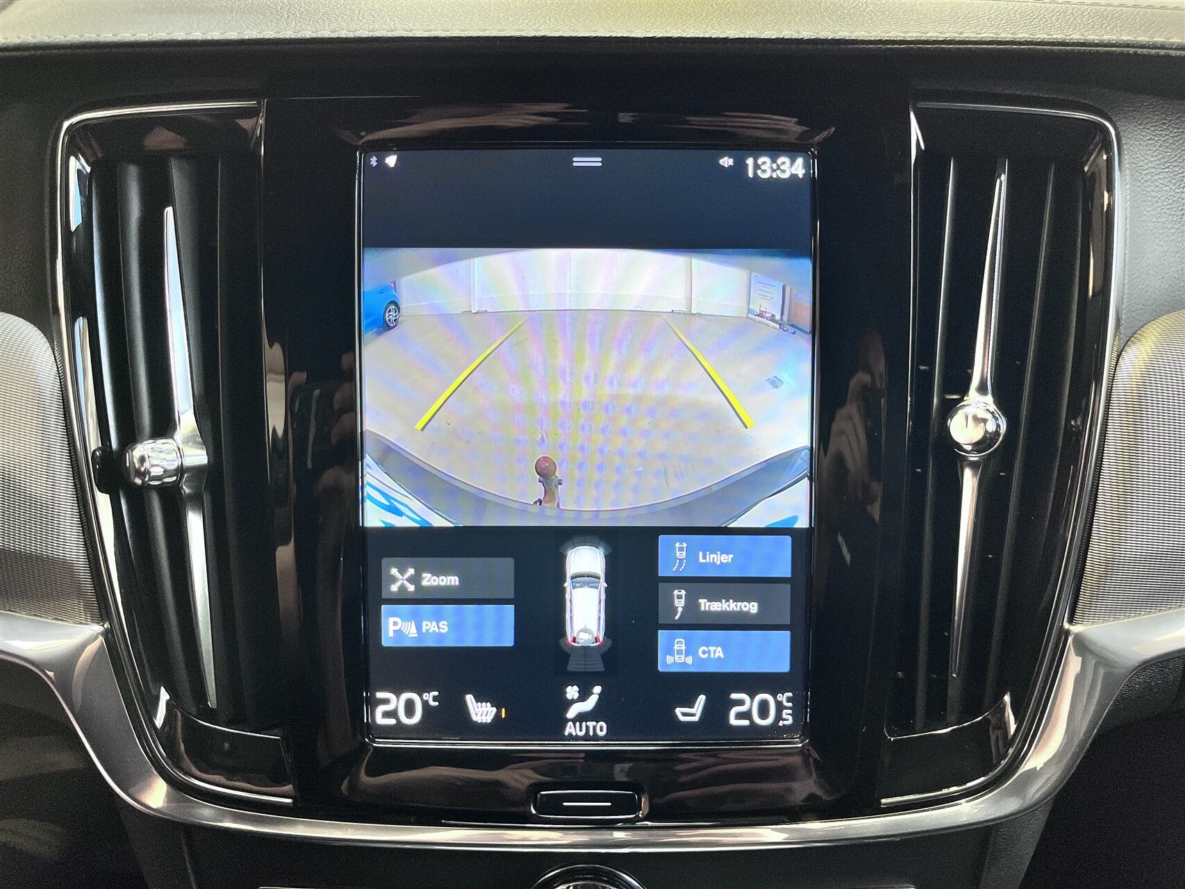 Billede af Volvo V90 2,0 D4 R-design 190HK Stc 8g Aut.