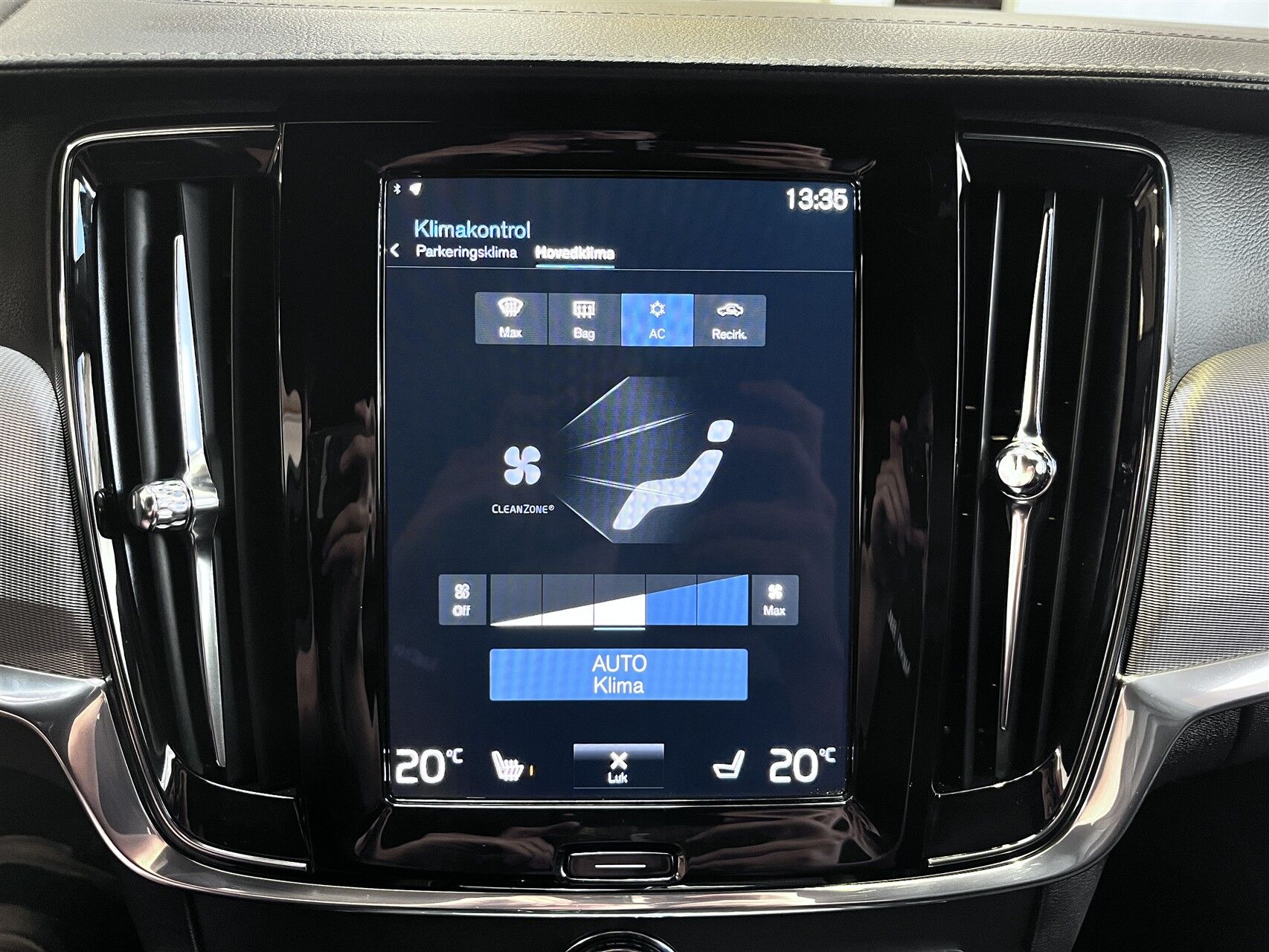 Billede af Volvo V90 2,0 D4 R-design 190HK Stc 8g Aut.