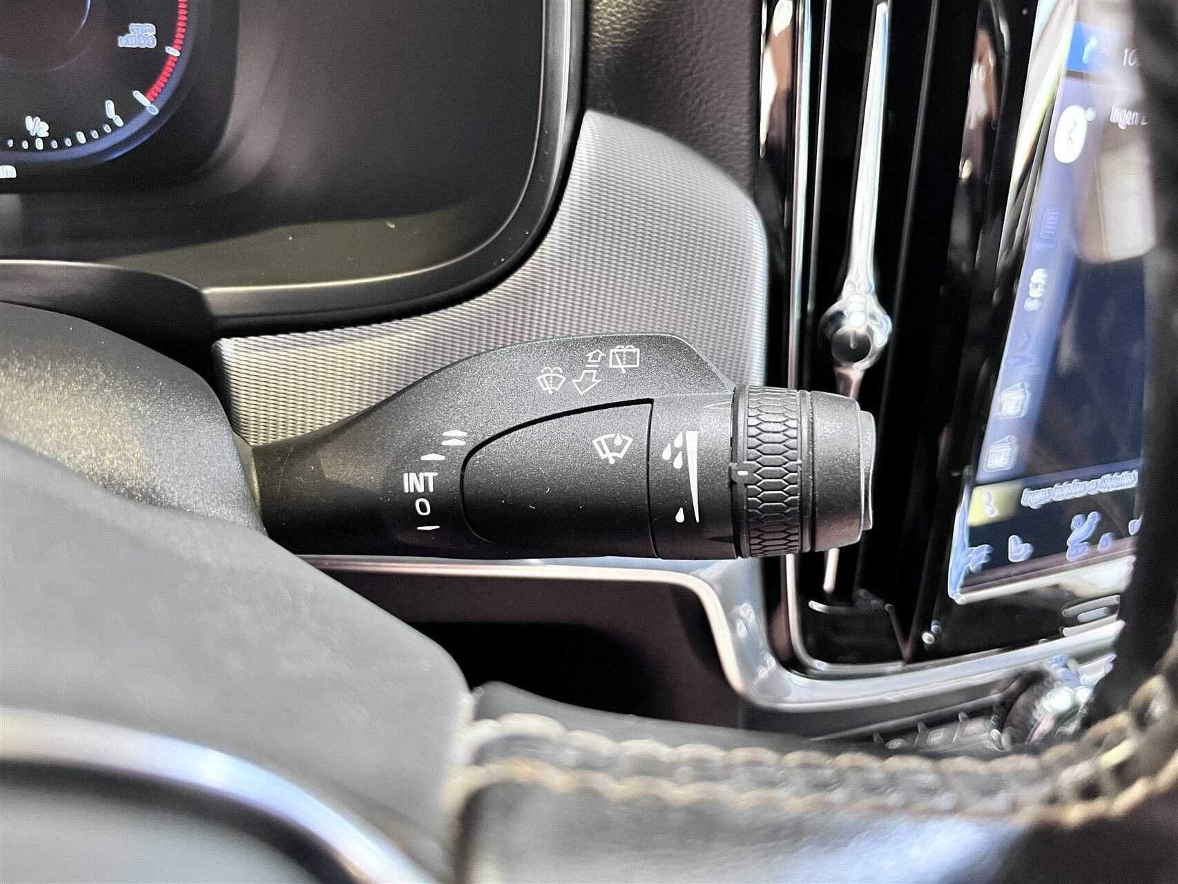 Billede af Volvo V90 2,0 D4 R-design 190HK Stc 8g Aut.
