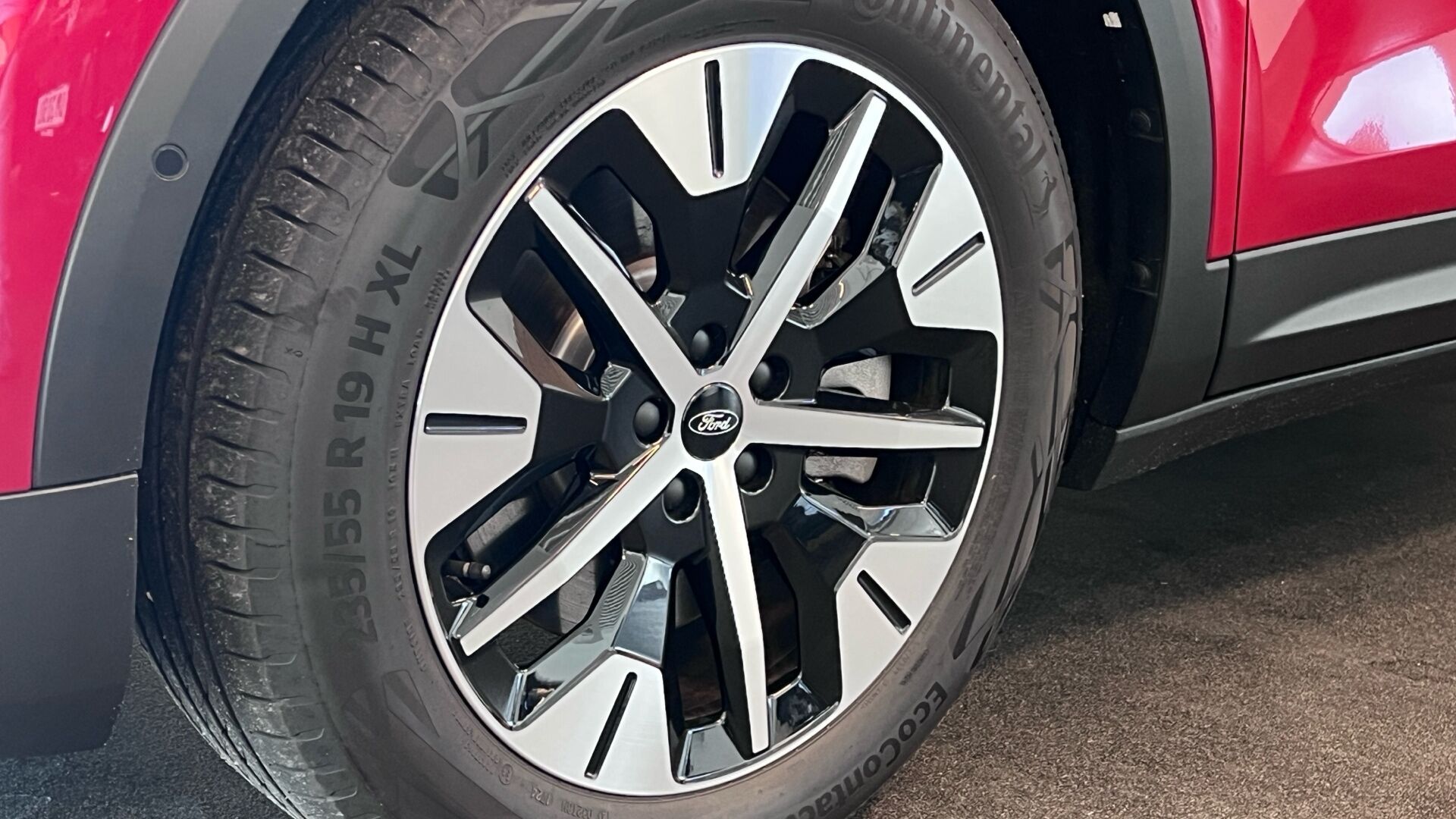 Billede af Ford Explorer EL UR Select AWD 340HK 5d Aut.