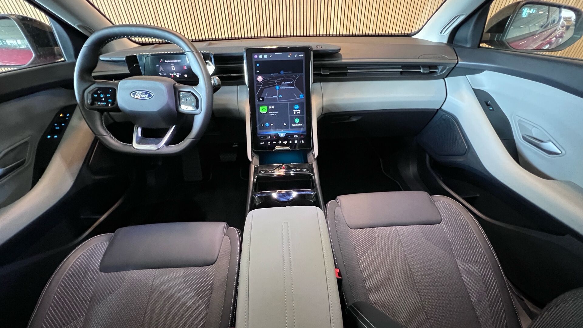 Billede af Ford Explorer EL UR Select AWD 340HK 5d Aut.