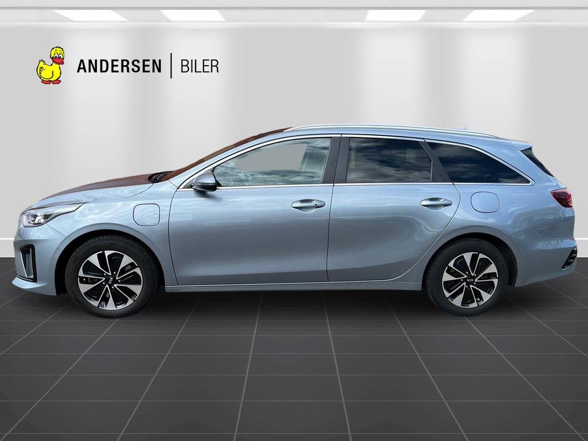 Billede af Kia Ceed SW 1,6 GDI PHEV  Plugin-hybrid Upgrade m/Plus DCT 141HK Stc 6g Aut.