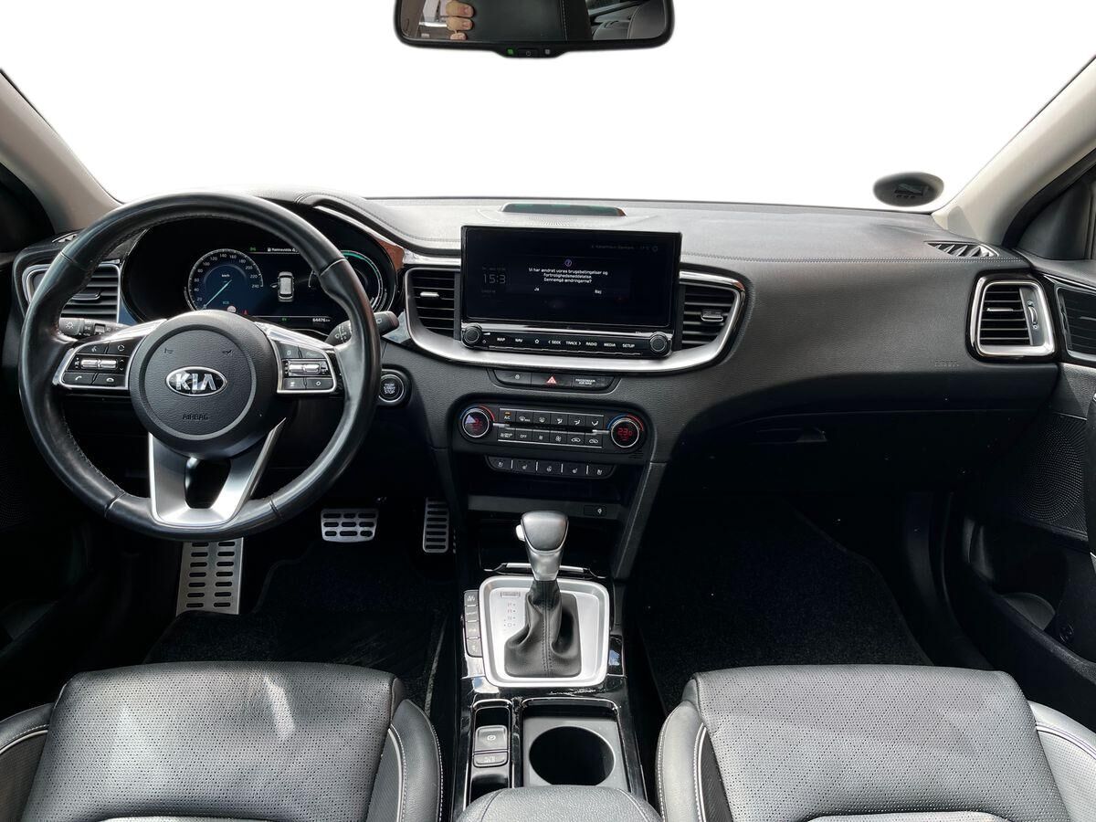 Billede af Kia Ceed SW 1,6 GDI PHEV  Plugin-hybrid Upgrade m/Plus DCT 141HK Stc 6g Aut.