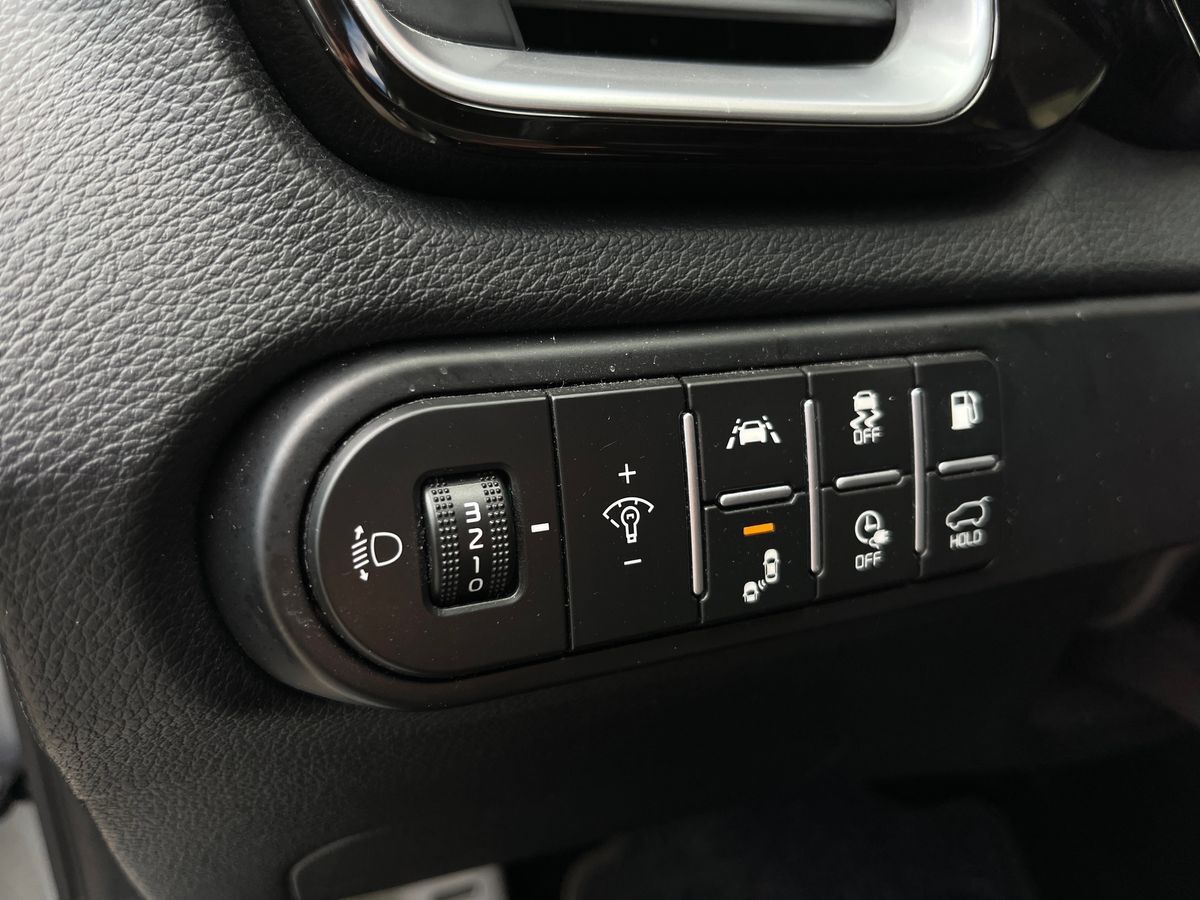 Billede af Kia Ceed SW 1,6 GDI PHEV  Plugin-hybrid Upgrade m/Plus DCT 141HK Stc 6g Aut.