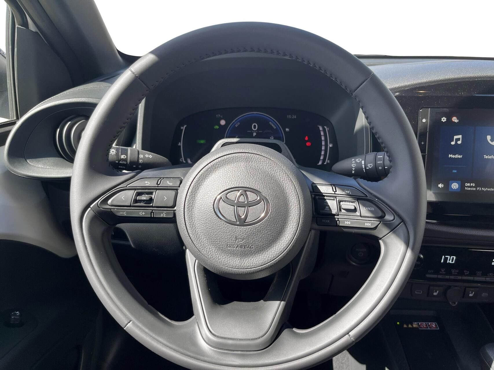 Billede af Toyota Aygo X 1,5 Hybrid Play Comfort CVT 116HK 5d Aut.