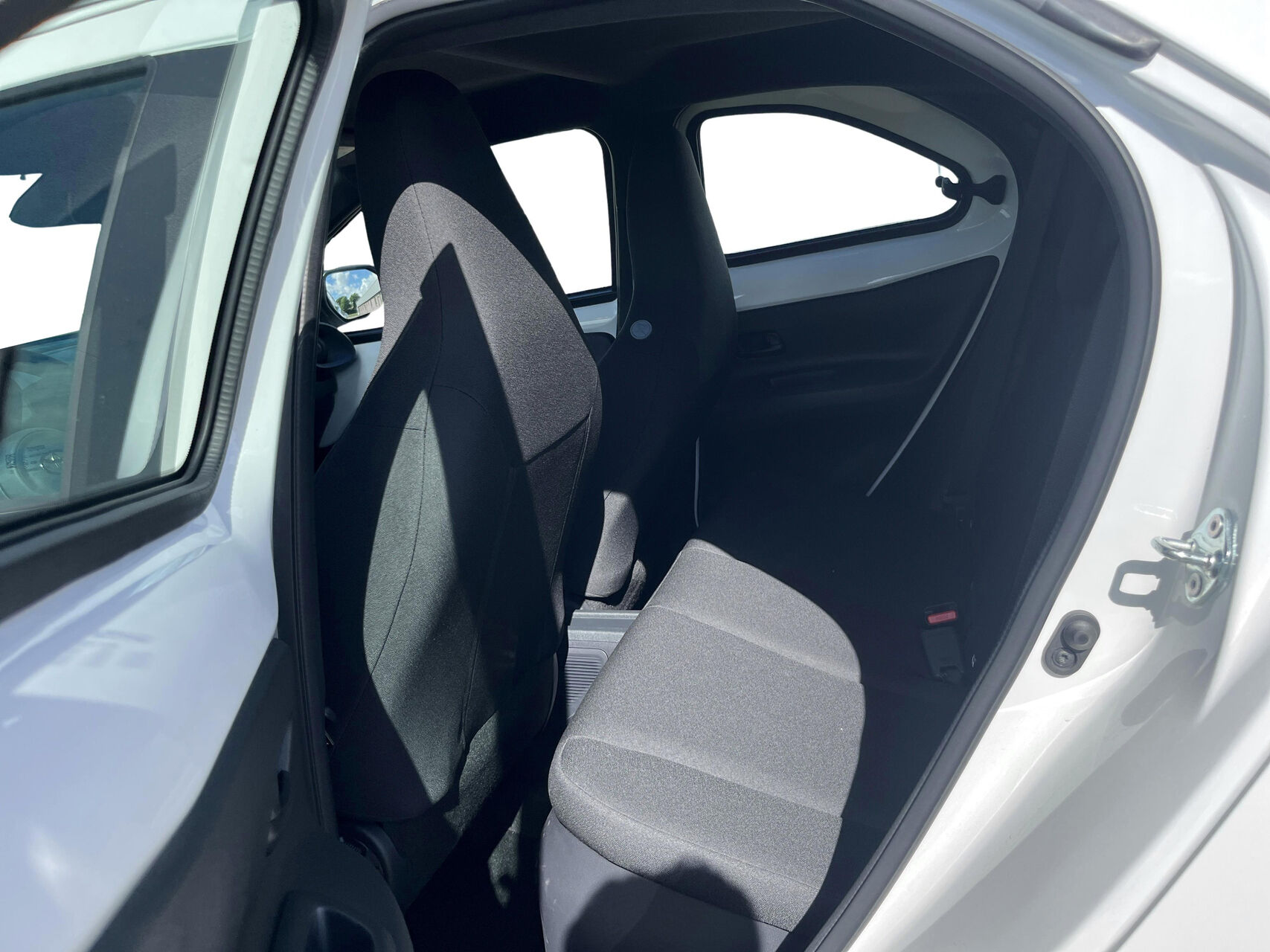 Billede af Toyota Aygo X 1,5 Hybrid Play Comfort CVT 116HK 5d Aut.