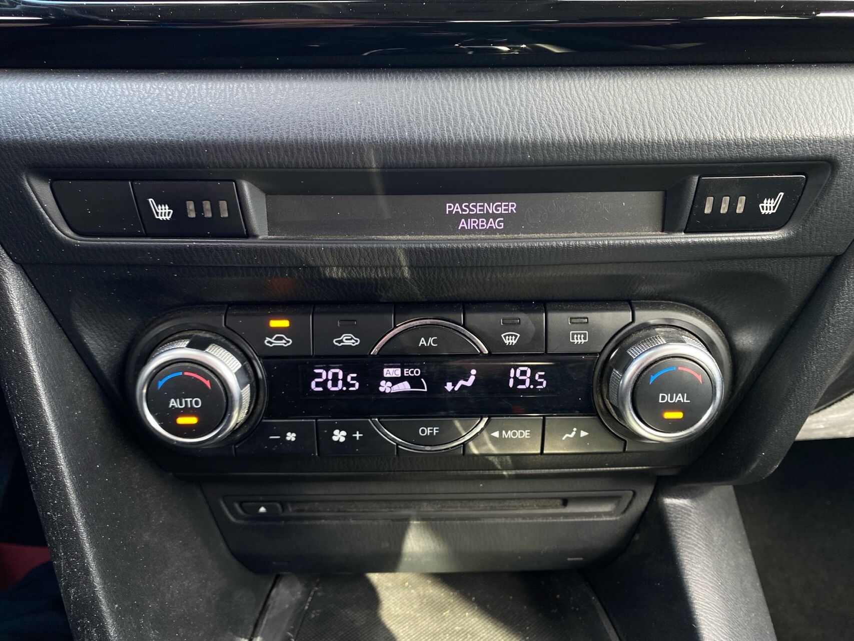 Billede af Mazda 3 1,5 Skyactiv-G Vision 100HK 5d 6g